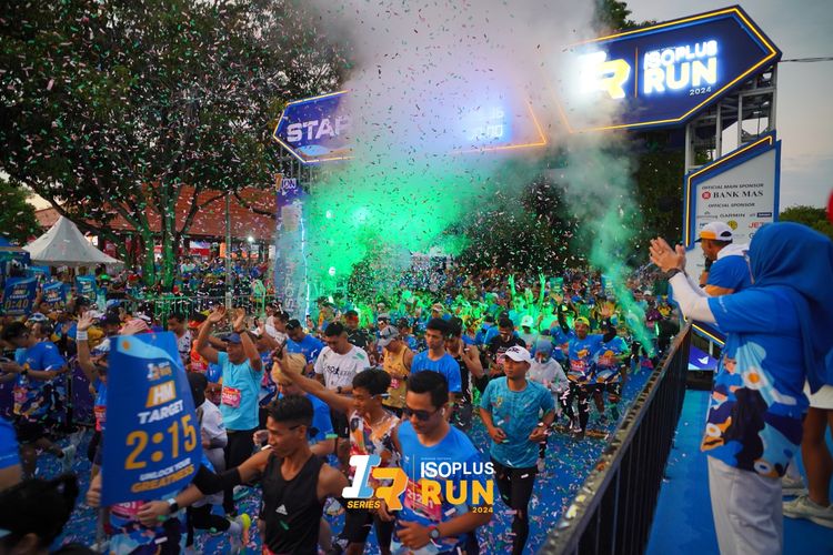 Race photo from Isoplus Run 2024 Surabaya