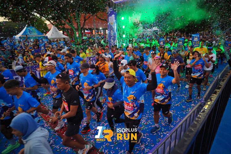 Race photo from Isoplus Run 2024 Surabaya