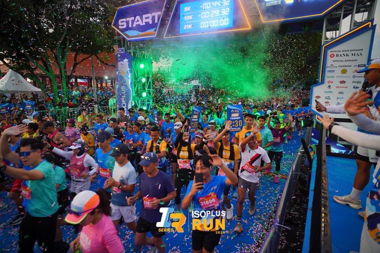 Race photo from Isoplus Run 2024 Surabaya