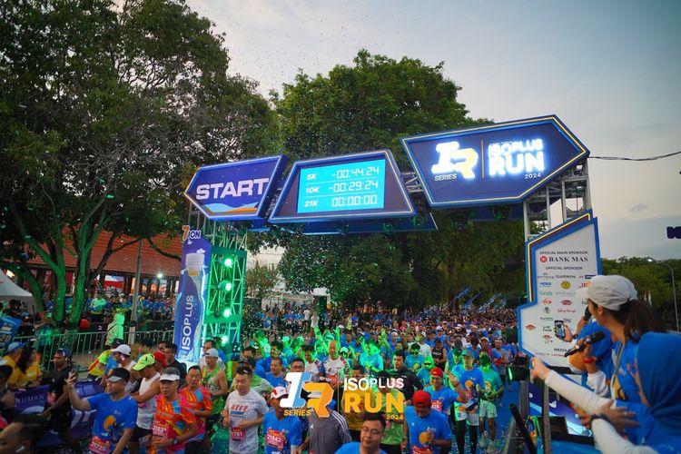 Race photo from Isoplus Run 2024 Surabaya