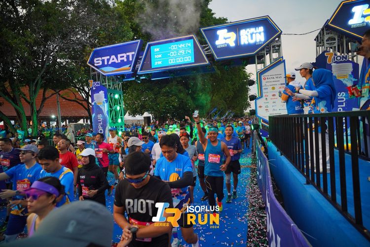 Race photo from Isoplus Run 2024 Surabaya
