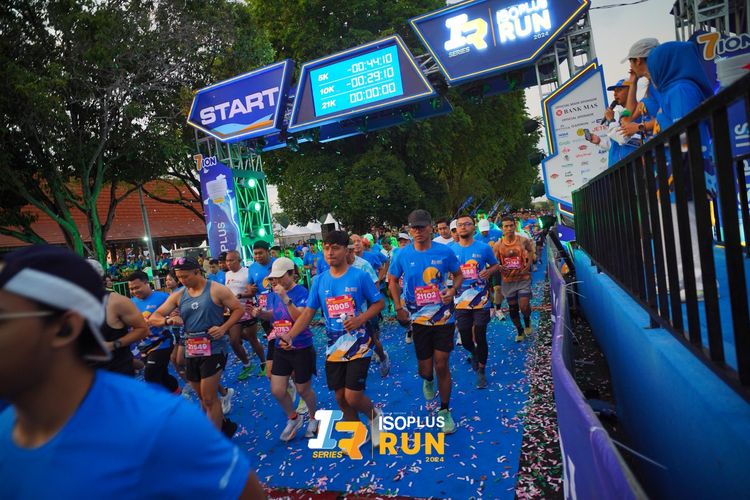 Race photo from Isoplus Run 2024 Surabaya