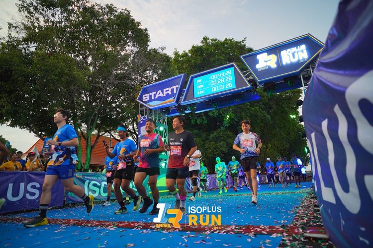 Race photo from Isoplus Run 2024 Surabaya