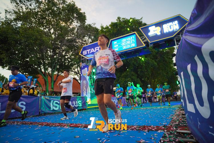 Race photo from Isoplus Run 2024 Surabaya