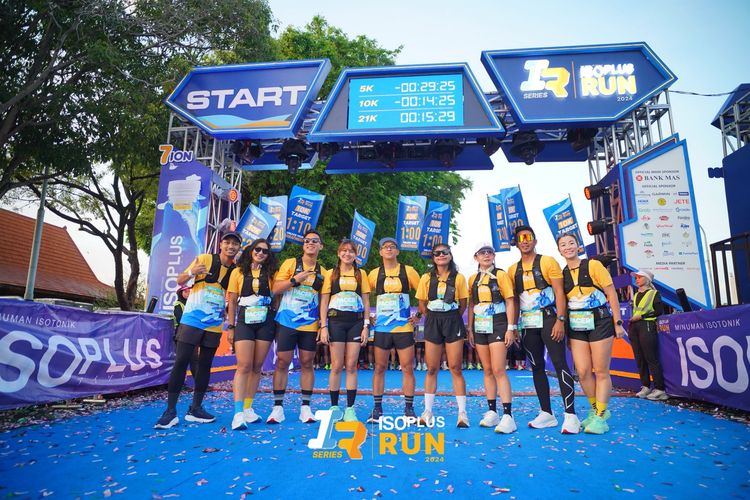 Race photo from Isoplus Run 2024 Surabaya