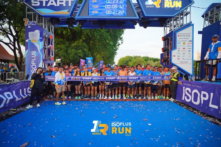 Race photo from Isoplus Run 2024 Surabaya
