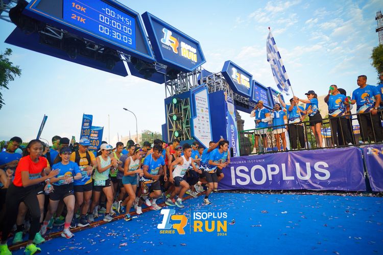 Race photo from Isoplus Run 2024 Surabaya