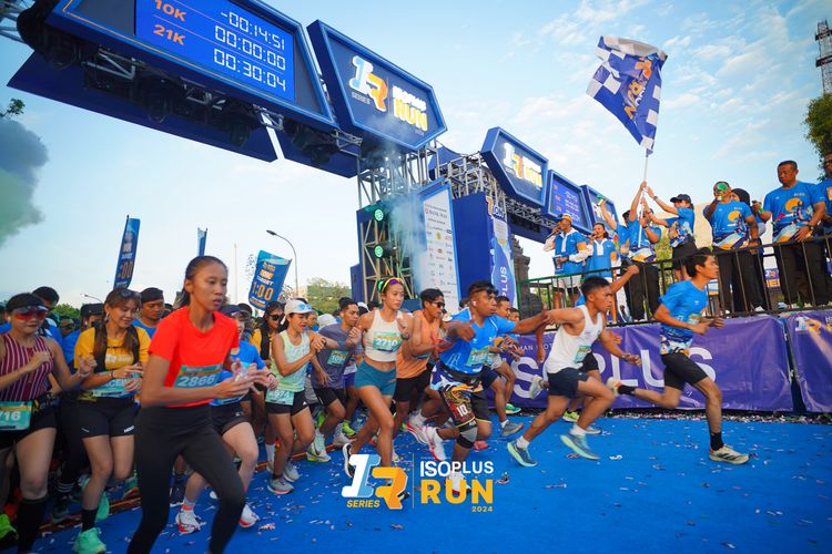 Race photo from Isoplus Run 2024 Surabaya