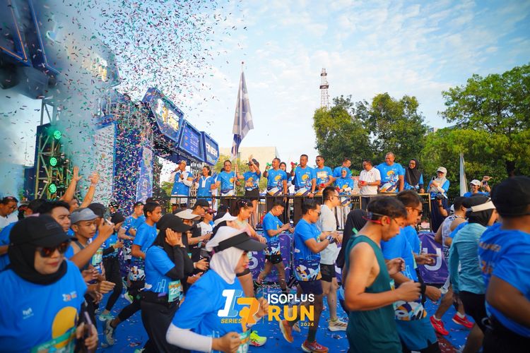 Race photo from Isoplus Run 2024 Surabaya