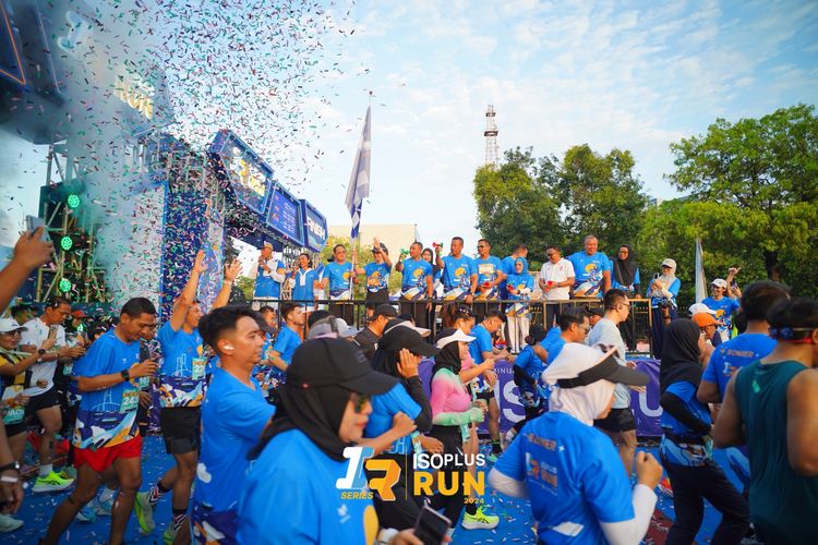 Race photo from Isoplus Run 2024 Surabaya