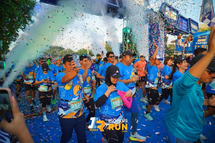 Race photo from Isoplus Run 2024 Surabaya