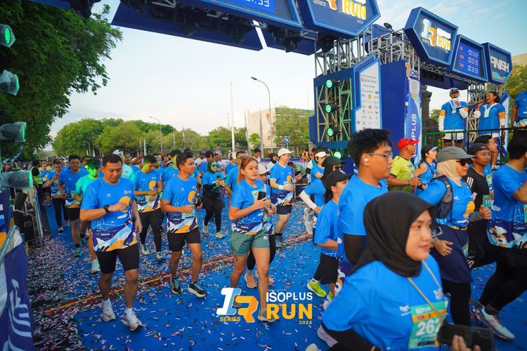 Race photo from Isoplus Run 2024 Surabaya