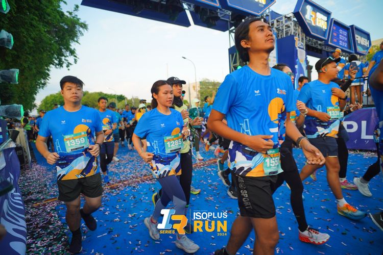 Race photo from Isoplus Run 2024 Surabaya