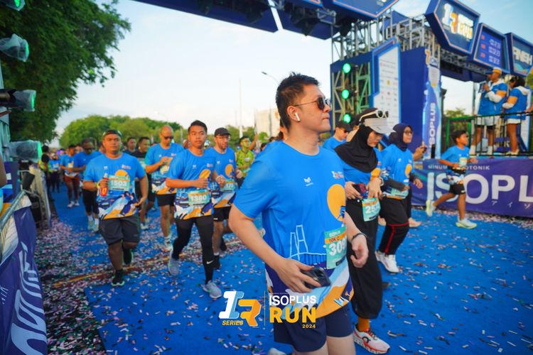 Race photo from Isoplus Run 2024 Surabaya