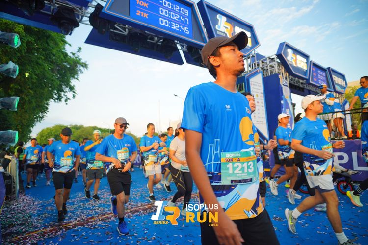 Race photo from Isoplus Run 2024 Surabaya