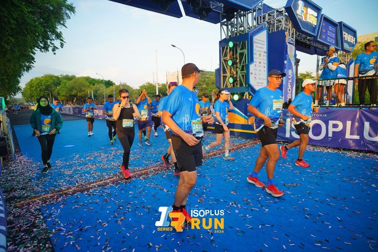 Race photo from Isoplus Run 2024 Surabaya