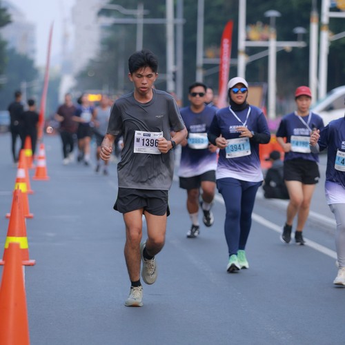 Race photo from KEMLU RUN 2026