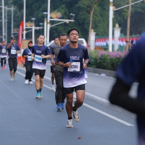 Race photo from KEMLU RUN 2026