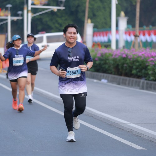 Race photo from KEMLU RUN 2026