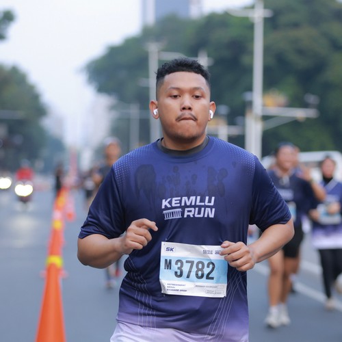 Race photo from KEMLU RUN 2026