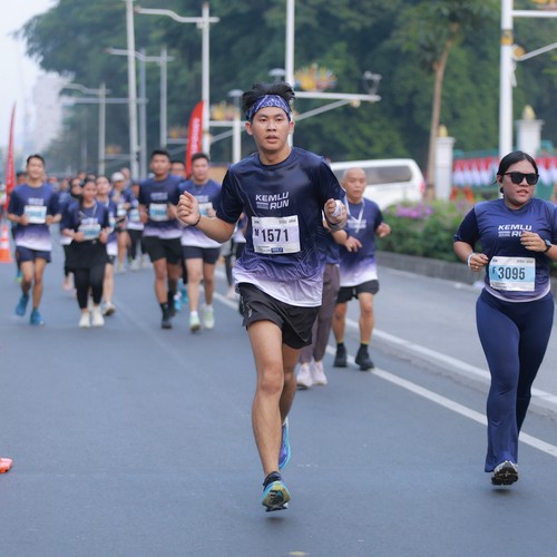 Race photo from KEMLU RUN 2026