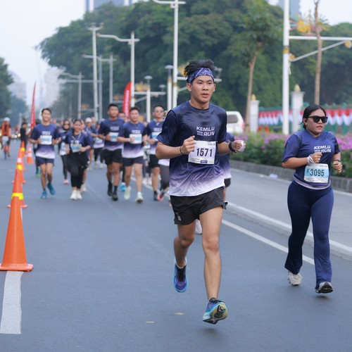 Race photo from KEMLU RUN 2026