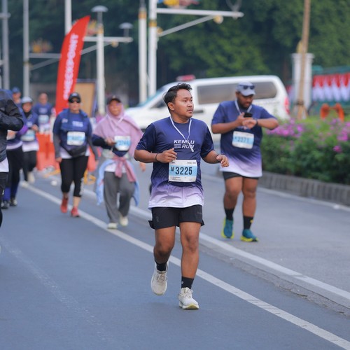 Race photo from KEMLU RUN 2026