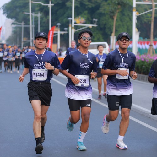 Race photo from KEMLU RUN 2026