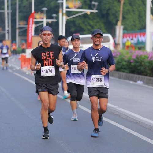 Race photo from KEMLU RUN 2026