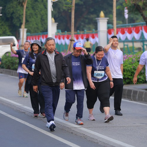 Race photo from KEMLU RUN 2026