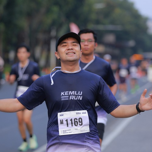 Race photo from KEMLU RUN 2026
