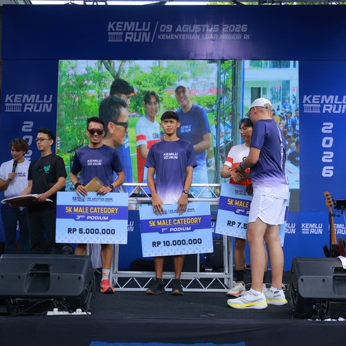 Race photo from KEMLU RUN 2026