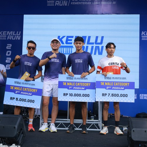 Race photo from KEMLU RUN 2026