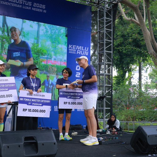 Race photo from KEMLU RUN 2026