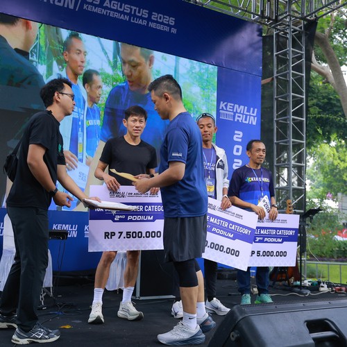 Race photo from KEMLU RUN 2026