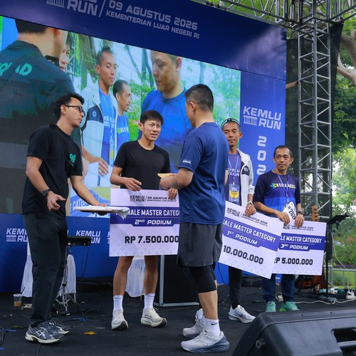 Race photo from KEMLU RUN 2026
