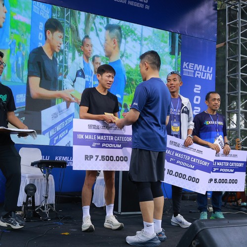 Race photo from KEMLU RUN 2026