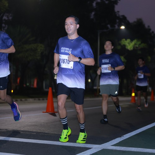 Race photo from KEMLU RUN 2026