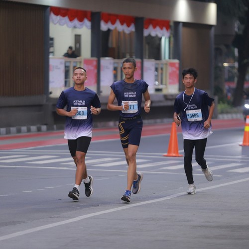 Race photo from KEMLU RUN 2026