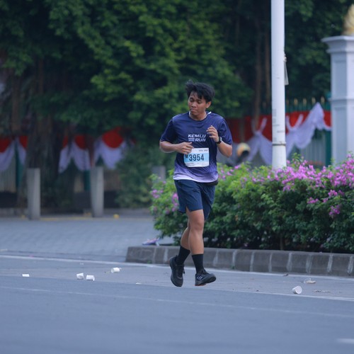 Race photo from KEMLU RUN 2026