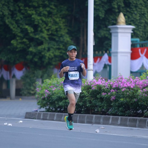 Race photo from KEMLU RUN 2026