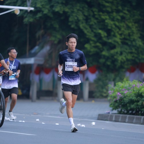 Race photo from KEMLU RUN 2026