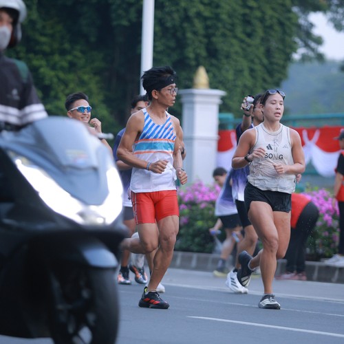 Race photo from KEMLU RUN 2026