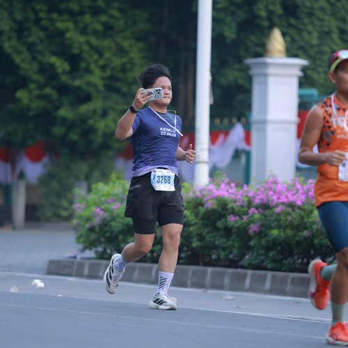 Race photo from KEMLU RUN 2026
