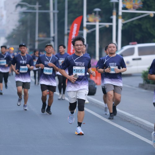 Race photo from KEMLU RUN 2026