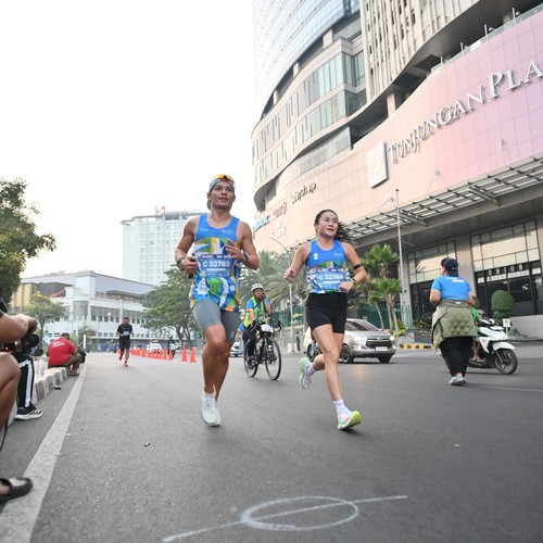 Race photo from SURABAYA ISOPLUS MARATHON 2026