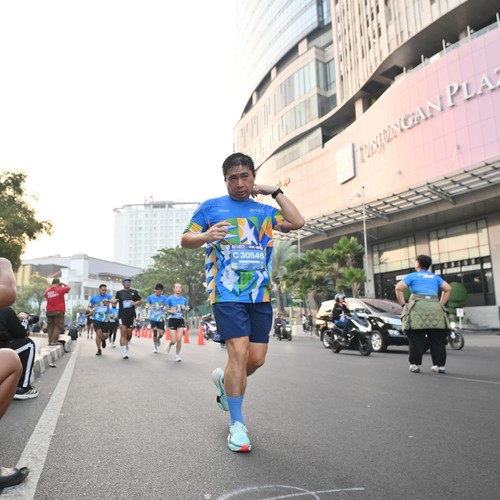 Race photo from SURABAYA ISOPLUS MARATHON 2026