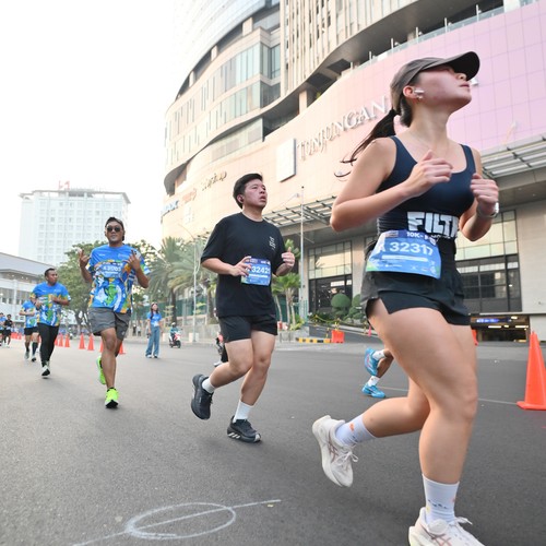 Race photo from SURABAYA ISOPLUS MARATHON 2026