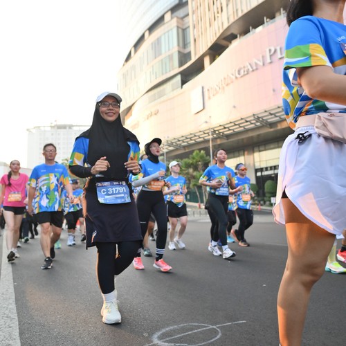 Race photo from SURABAYA ISOPLUS MARATHON 2026