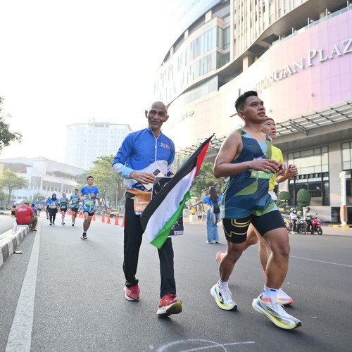 Race photo from SURABAYA ISOPLUS MARATHON 2026